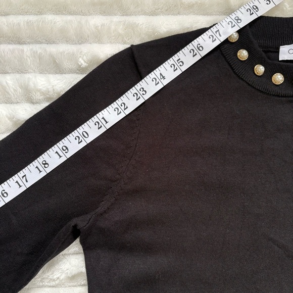 4/25$ Calvin Klein Long Sleeve Black Sweater With Pearl Neckline Size Small - Picture 8 of 9